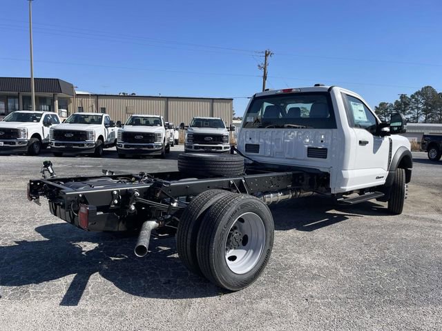 New 2026 Ford F550 2WD Regular Cab Super Duty image 3
