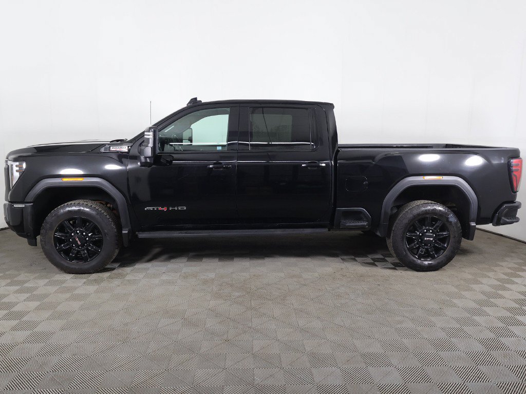 Used 2024 GMC Sierra 2500 AT4 w/ AT4 Premium Plus Package AWD/4WD image 21