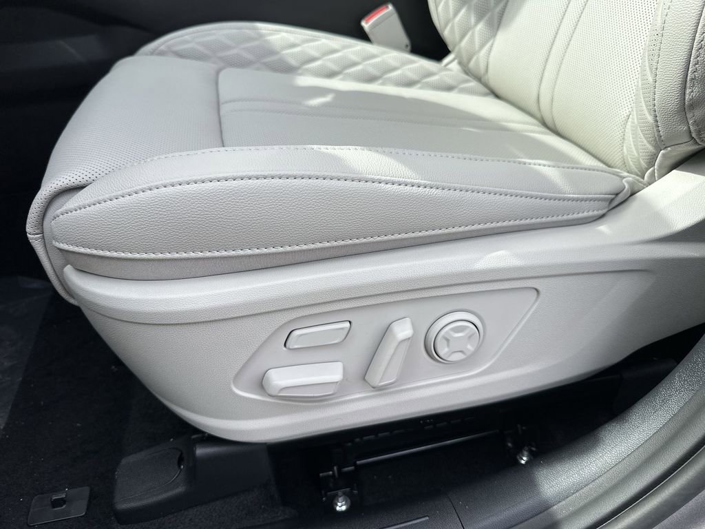 New 2026 Kia Sorento SX Prestige AWD/4WD image 4