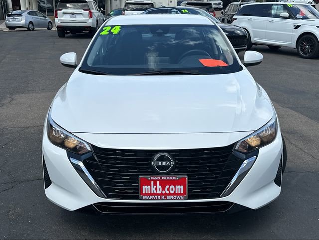 Used 2024 Nissan Sentra SV FWD image 2