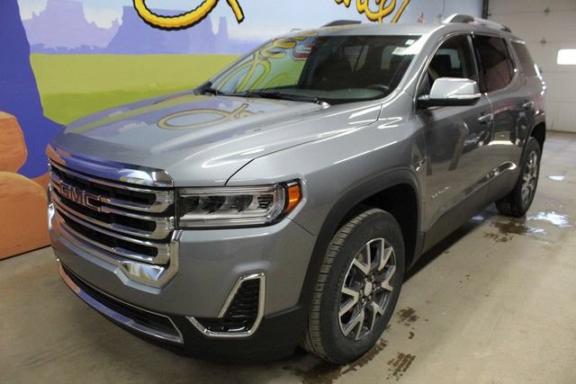 Certified 2023 GMC Acadia SLE w/ Driver Convenience Package FWD image 8