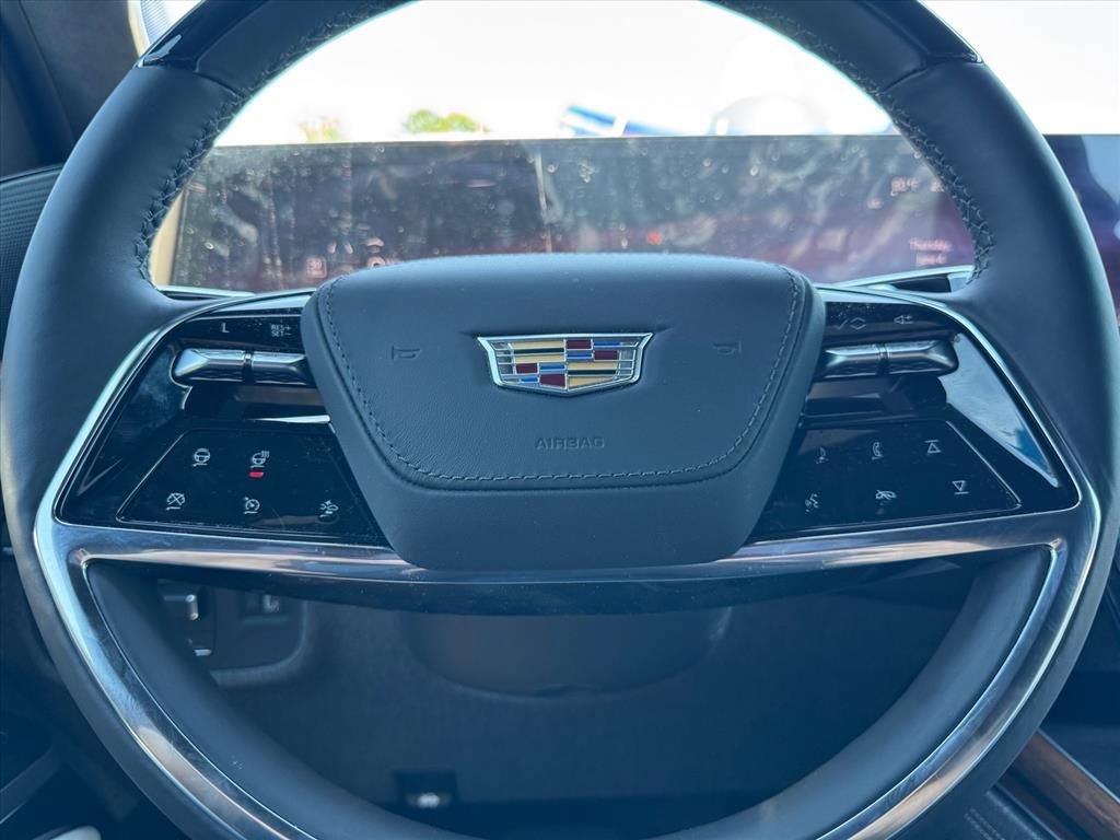 Used 2026 Cadillac Escalade Platinum Sport w/ LPO, ONYX Package AWD/4WD image 24
