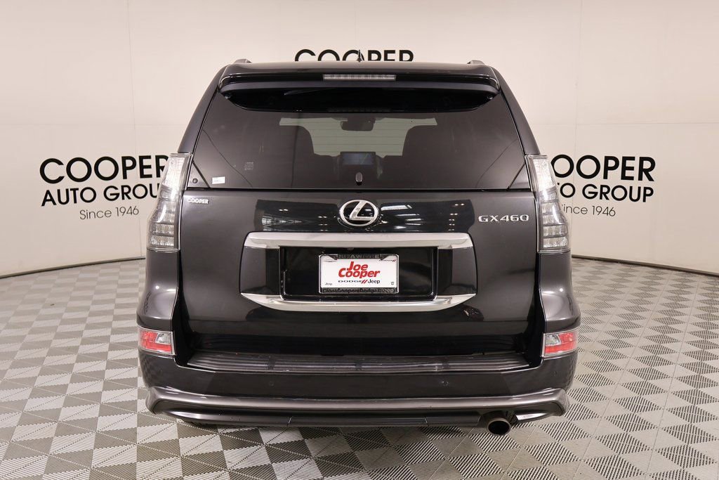 Used 2023 Lexus GX 460 Luxury w/ Sport Design Package image 25