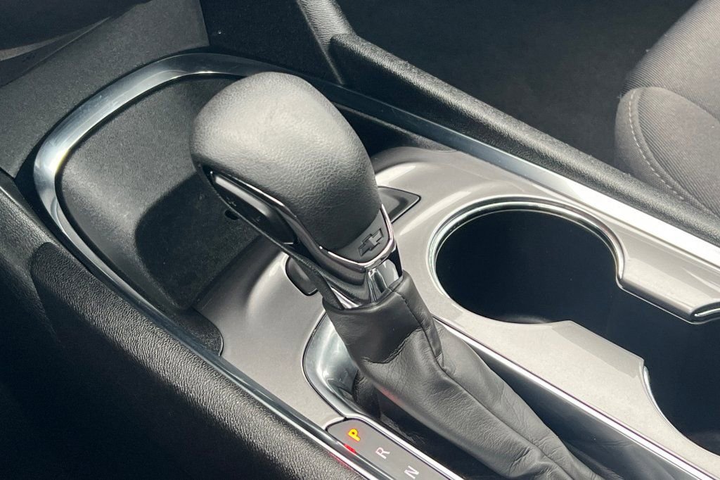 Used 2024 Chevrolet Malibu LT image 17