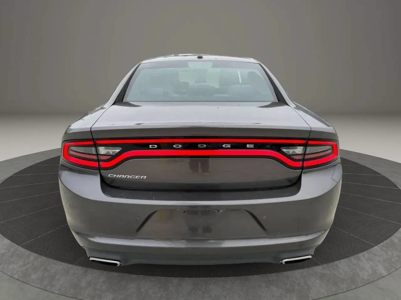 Used 2015 Dodge Charger SE w/ Popular Equipment Group RWD image 7
