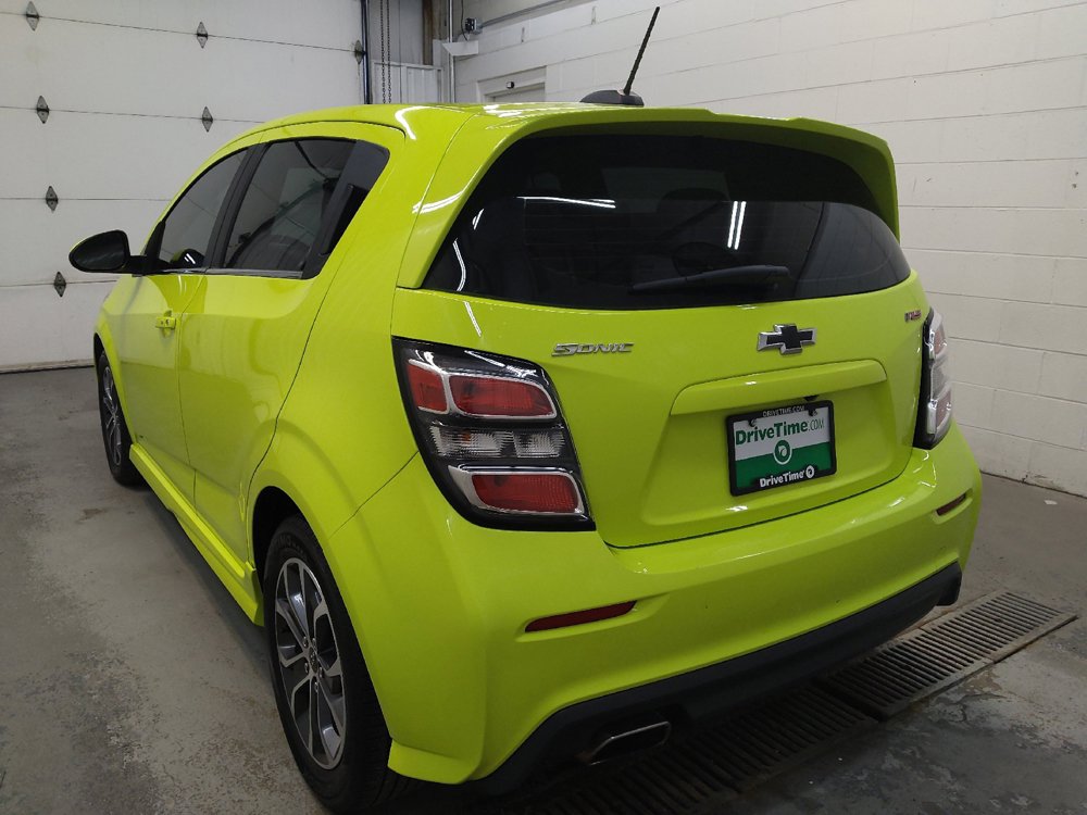 Used 2019 Chevrolet Sonic LT w/ Convenience Package FWD image 5