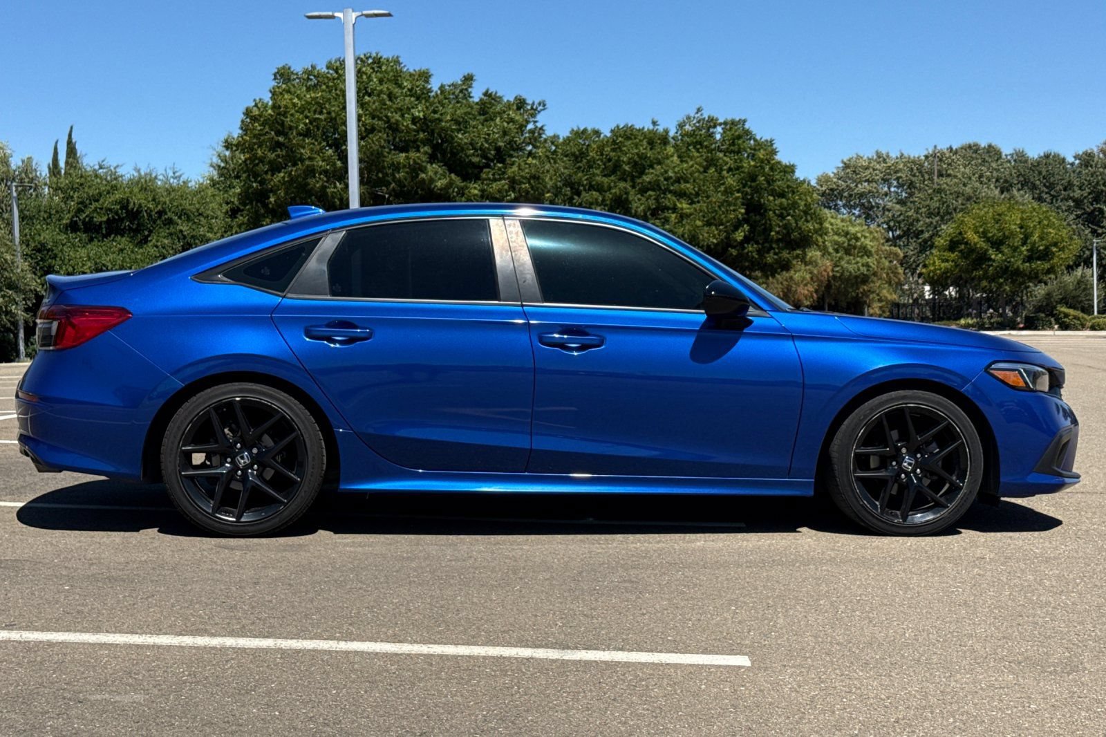 Used 2022 Honda Civic Sport image 3