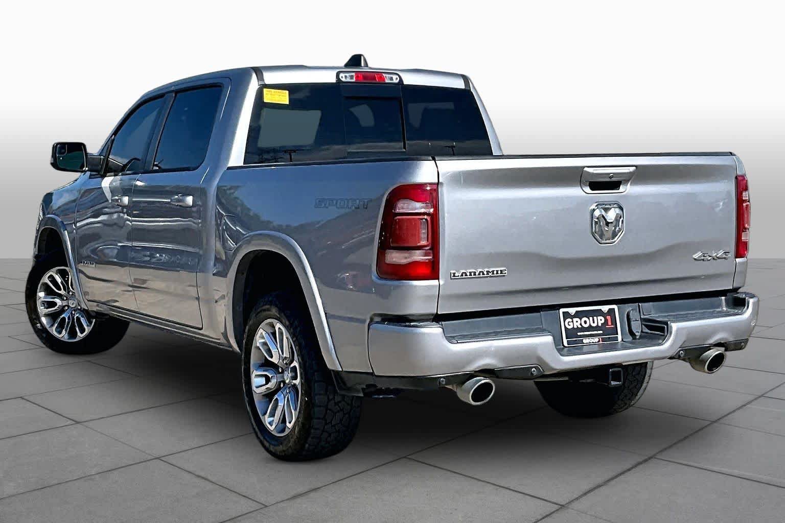 Used 2020 RAM 1500 Laramie w/ Sport Appearance Package AWD/4WD image 12