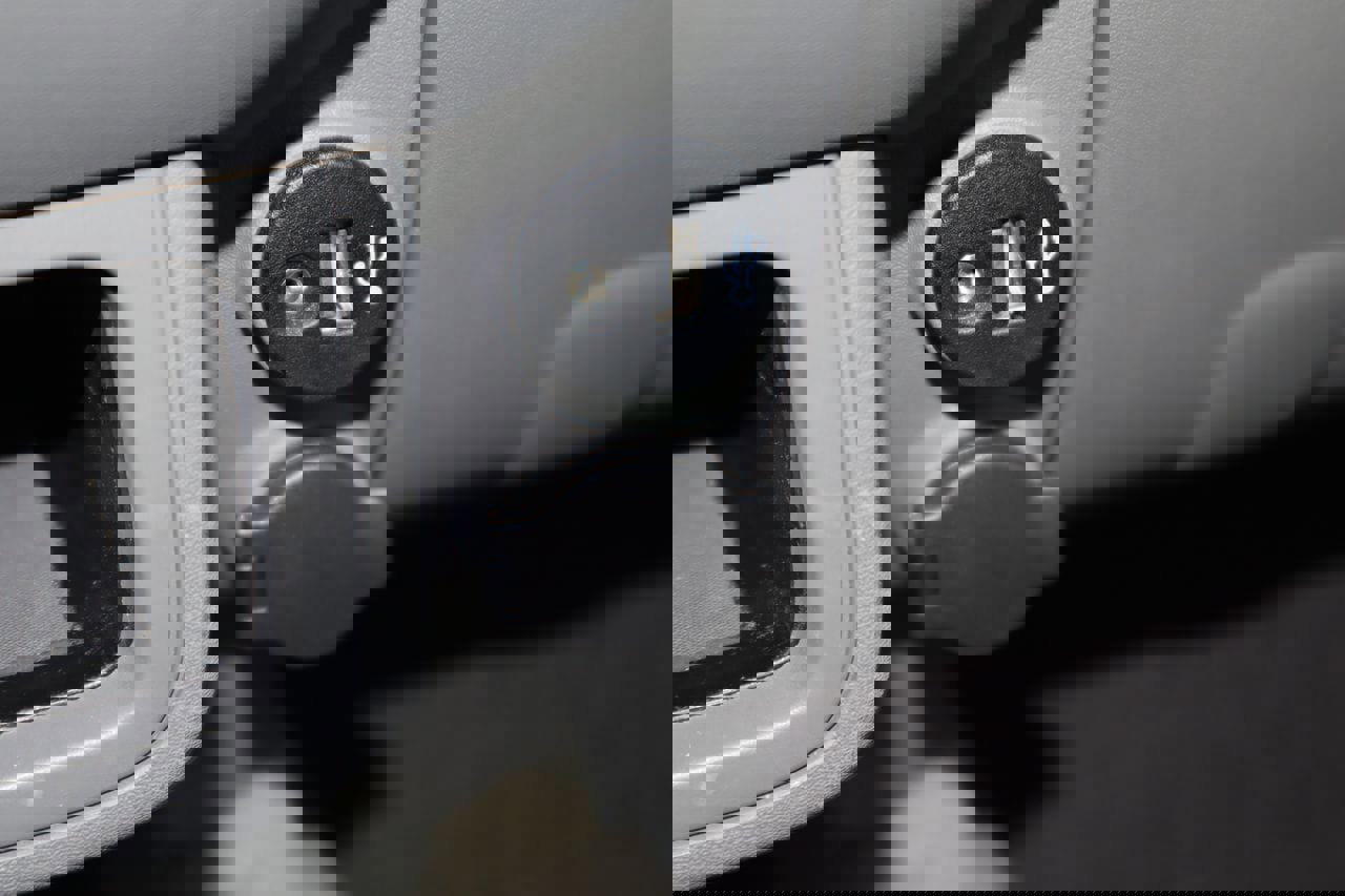 Used 2017 Nissan Frontier SV RWD image 21