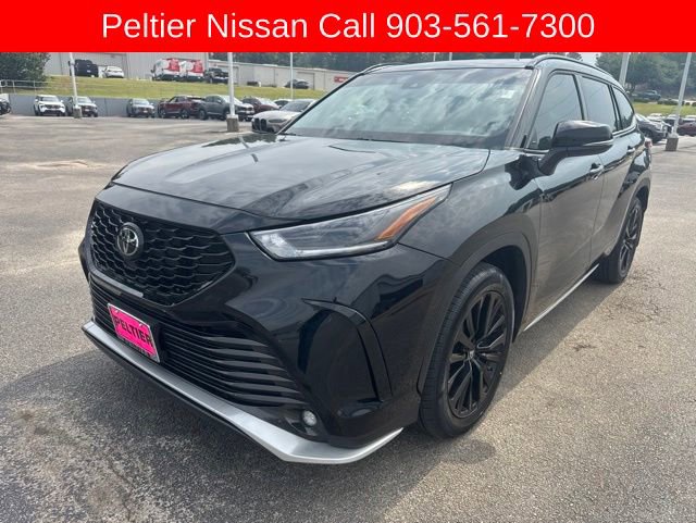 Used 2024 Toyota Highlander XSE FWD image 7