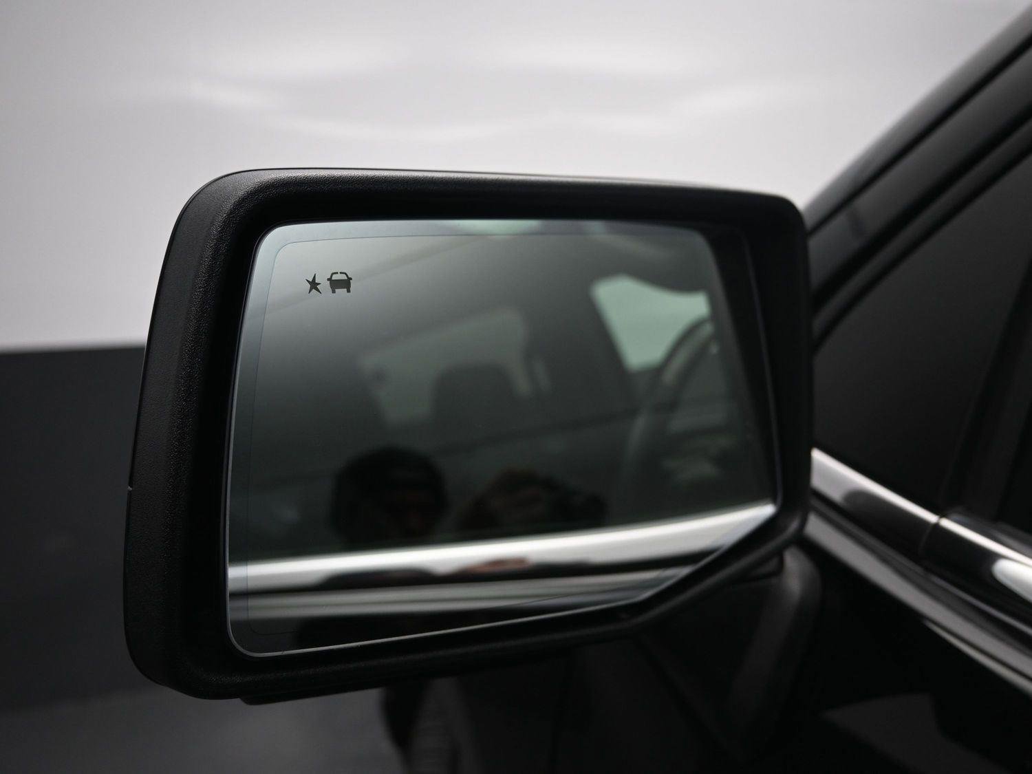 Used 2021 Chevrolet Silverado 1500 High Country image 22