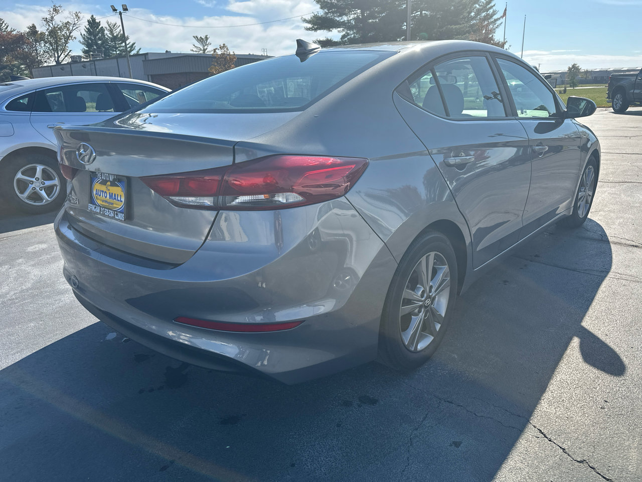 Used 2018 Hyundai Elantra SEL image 7