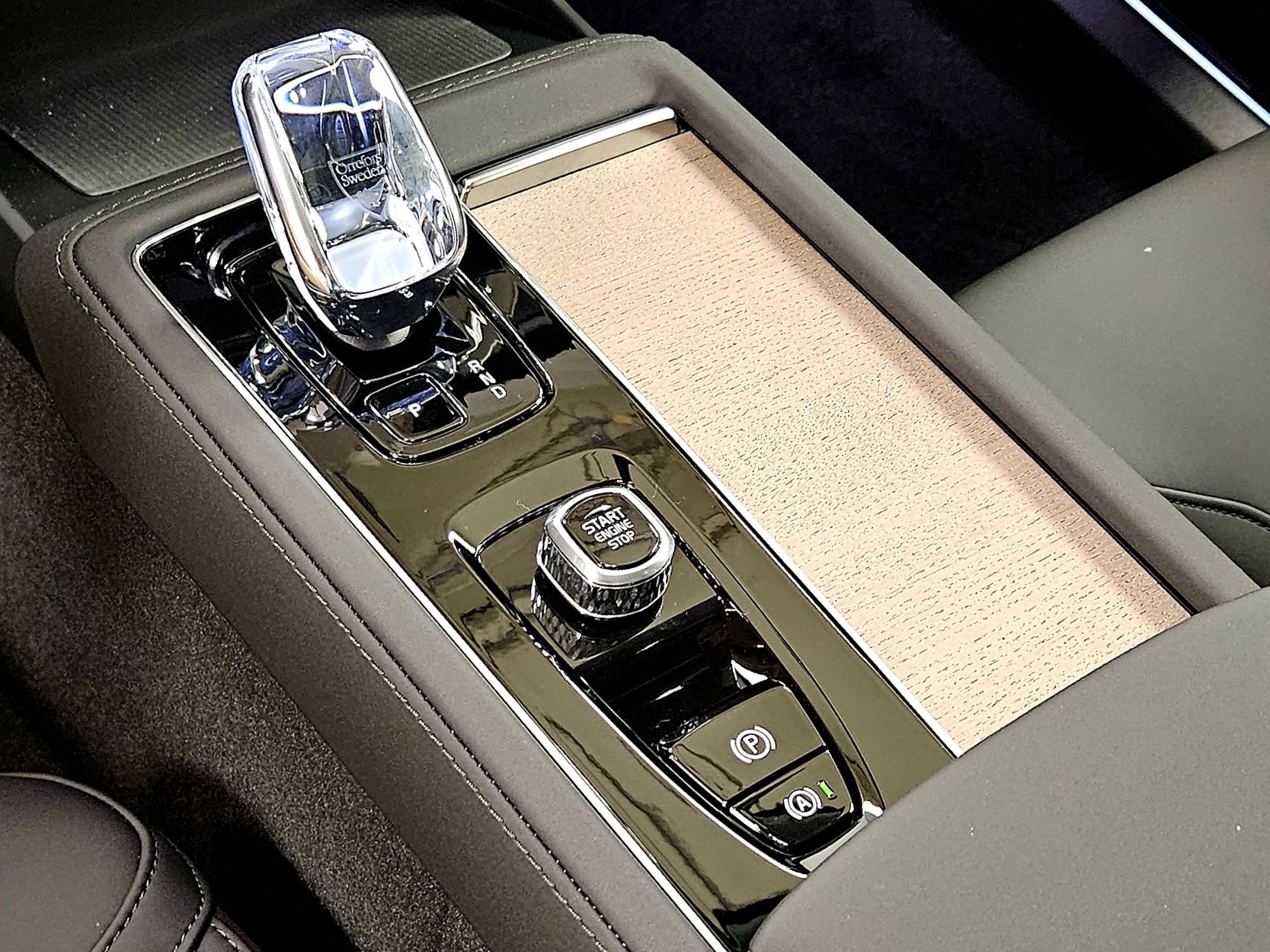 New 2026 Volvo XC90 B6 Plus image 45