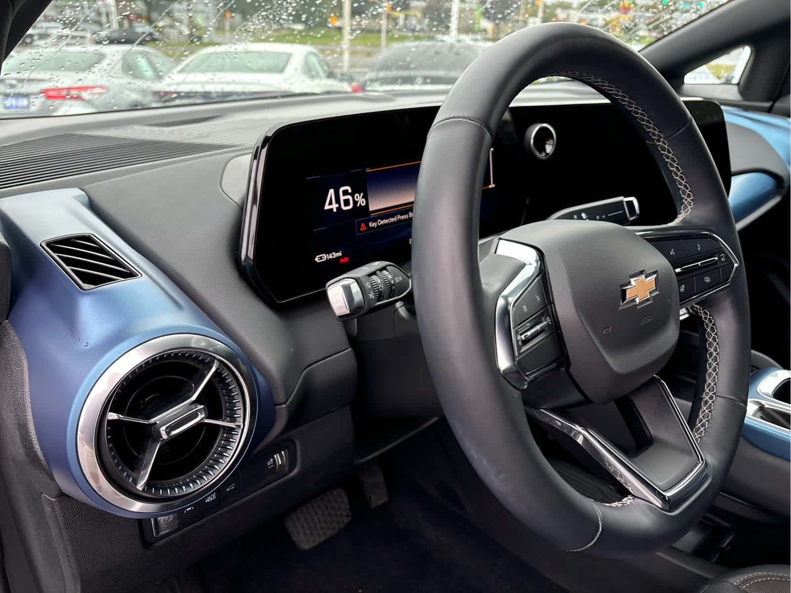 Certified 2024 Chevrolet Equinox EV LT FWD image 9