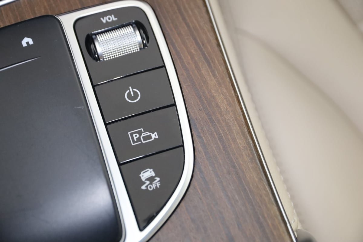 Used 2021 Mercedes-Benz GLC 300 4MATIC image 31
