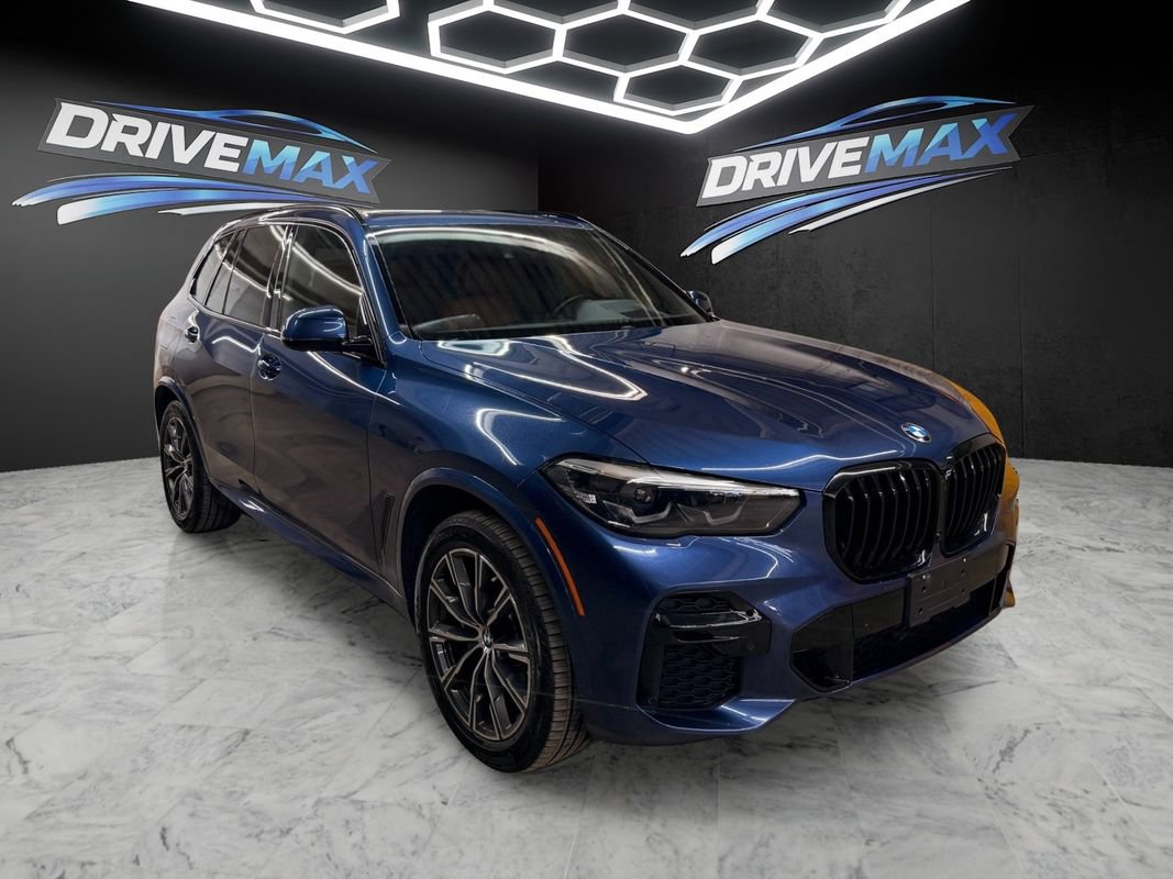 Used 2022 BMW X5 xDrive40i w/ M Sport Package AWD/4WD image 3
