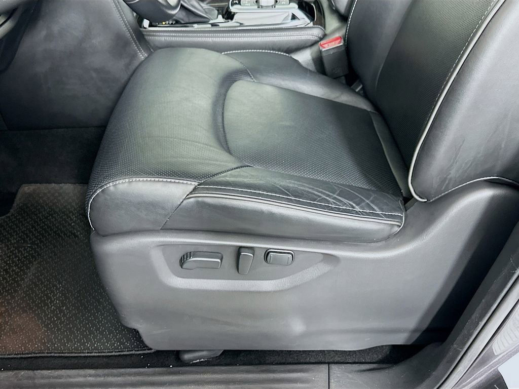 Used 2024 INFINITI QX80 Luxe AWD/4WD image 19