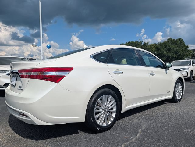 Used 2014 Toyota Avalon Limited w/ Technology Package FWD image 29