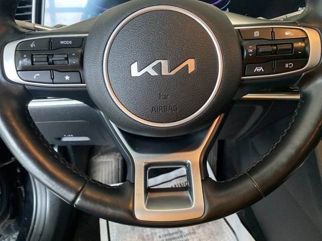 Used 2023 Kia Sportage EX image 13