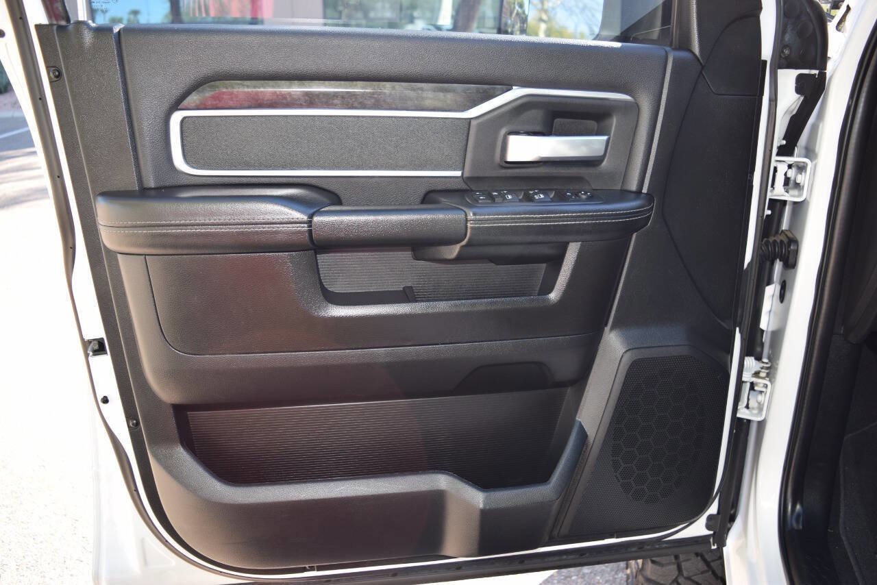 Used 2019 RAM 2500 Big Horn image 29