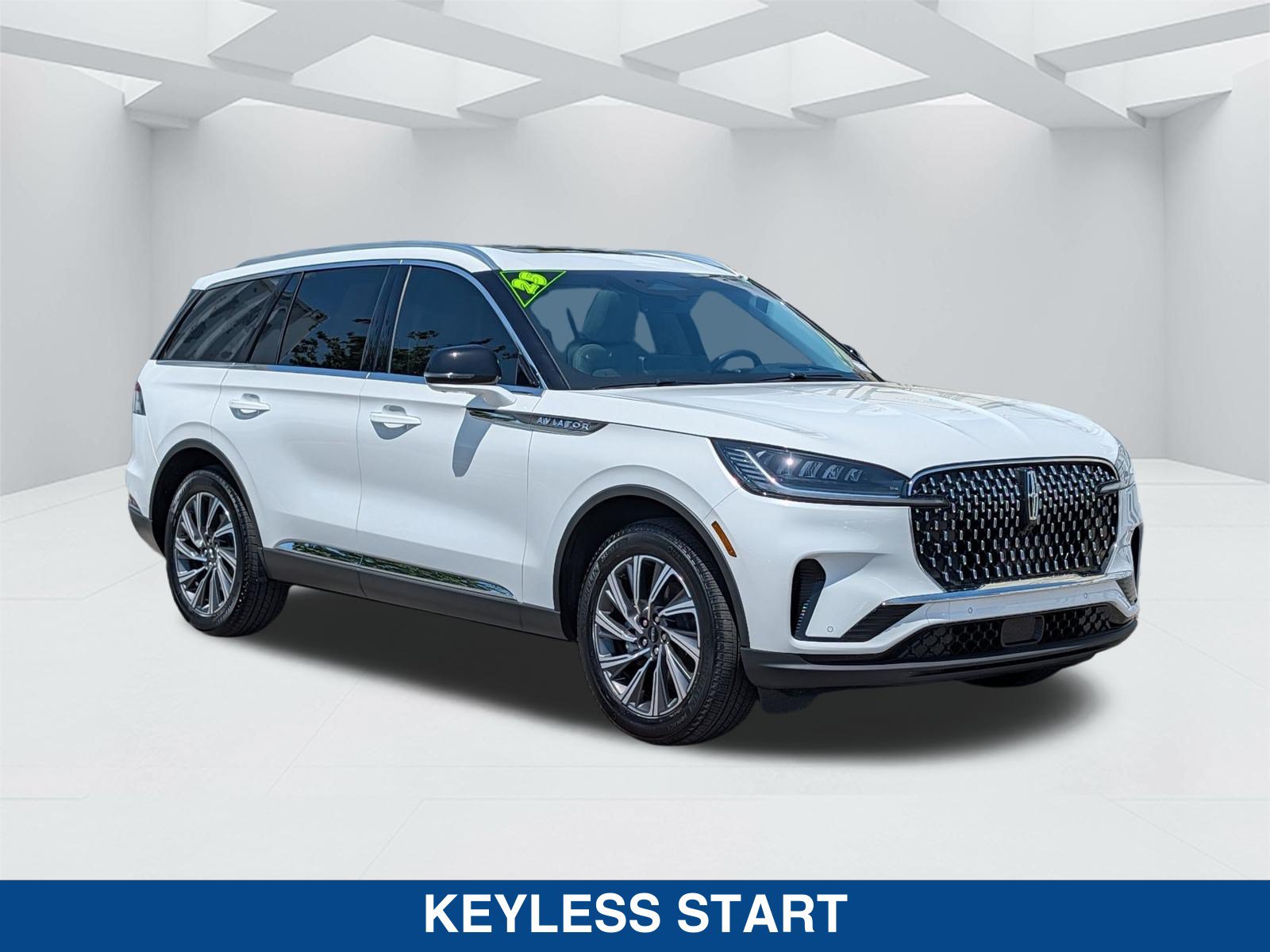 Used 2025 Lincoln Aviator AWD w/ Equipment Group 101A video 3