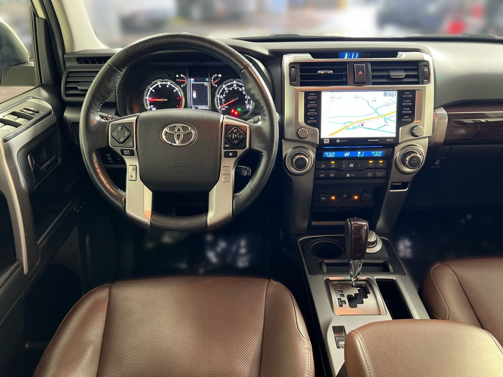 Used 2023 Toyota 4Runner Limited AWD/4WD image 23