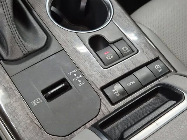 Used 2021 Toyota Highlander Platinum FWD image 36