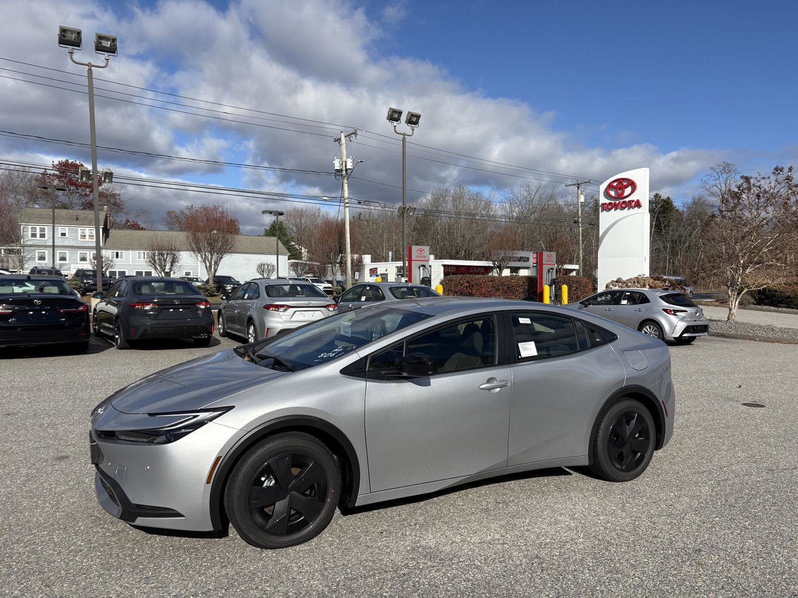 New 2026 Toyota Prius Plug-In Hybrid image 1