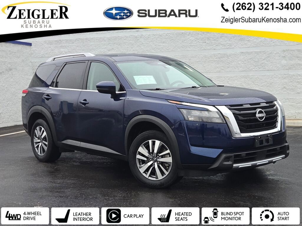 Used 2025 Nissan Pathfinder SL AWD/4WD image 1