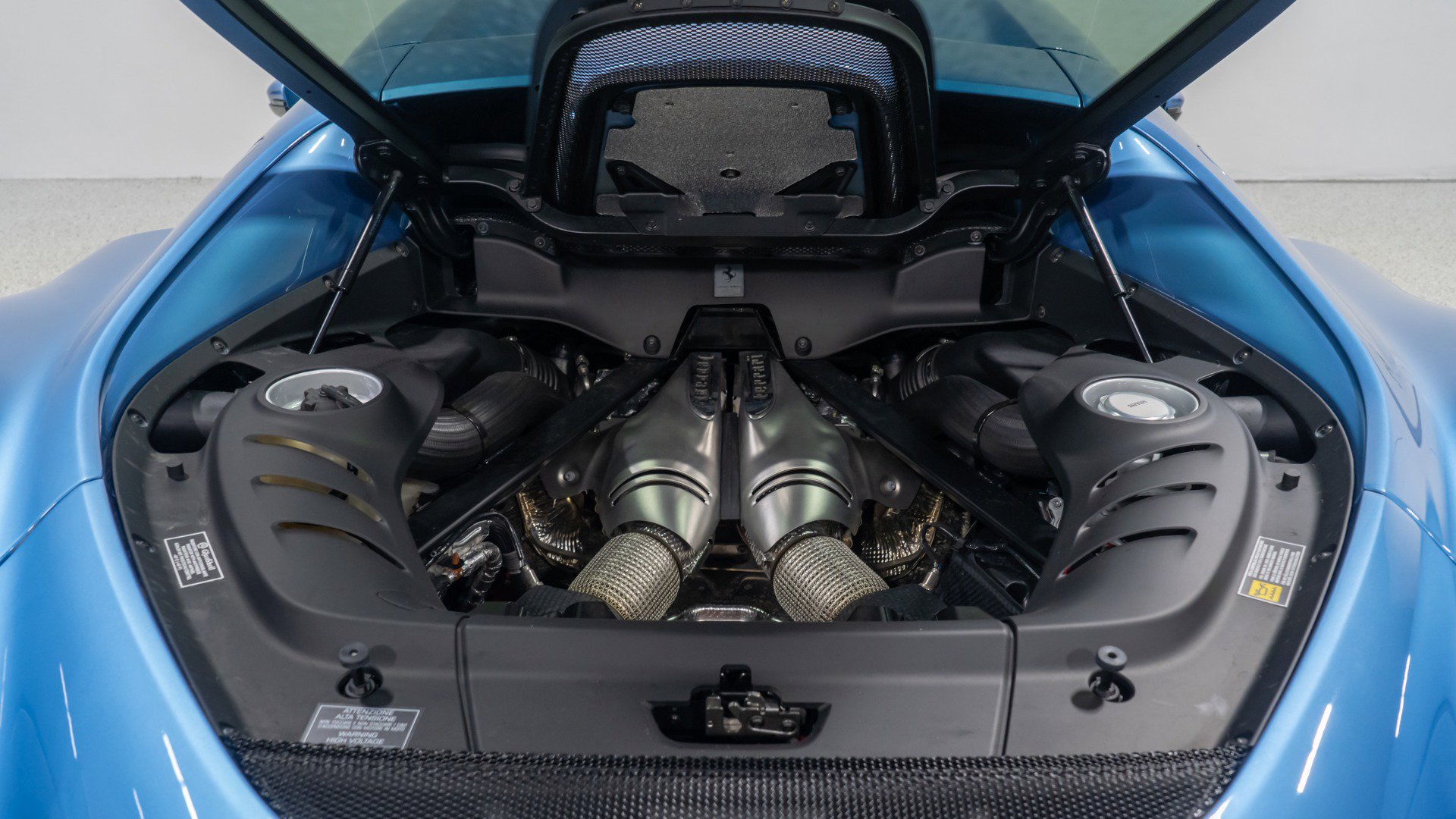 Used 2025 Ferrari 296 GTB RWD image 61