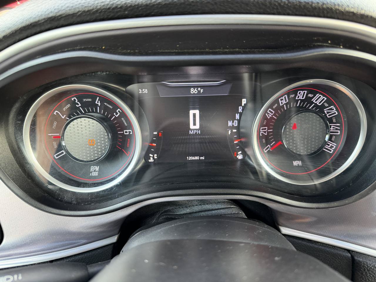 Used 2019 Dodge Challenger SXT RWD image 5