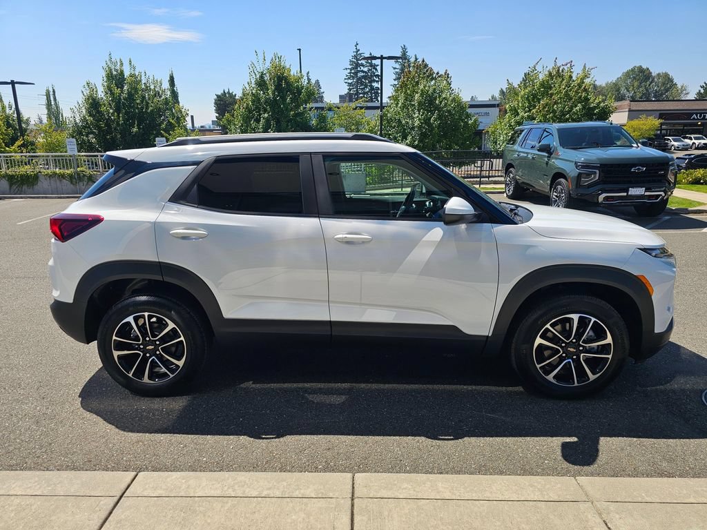 New 2026 Chevrolet TrailBlazer LT AWD/4WD image 6