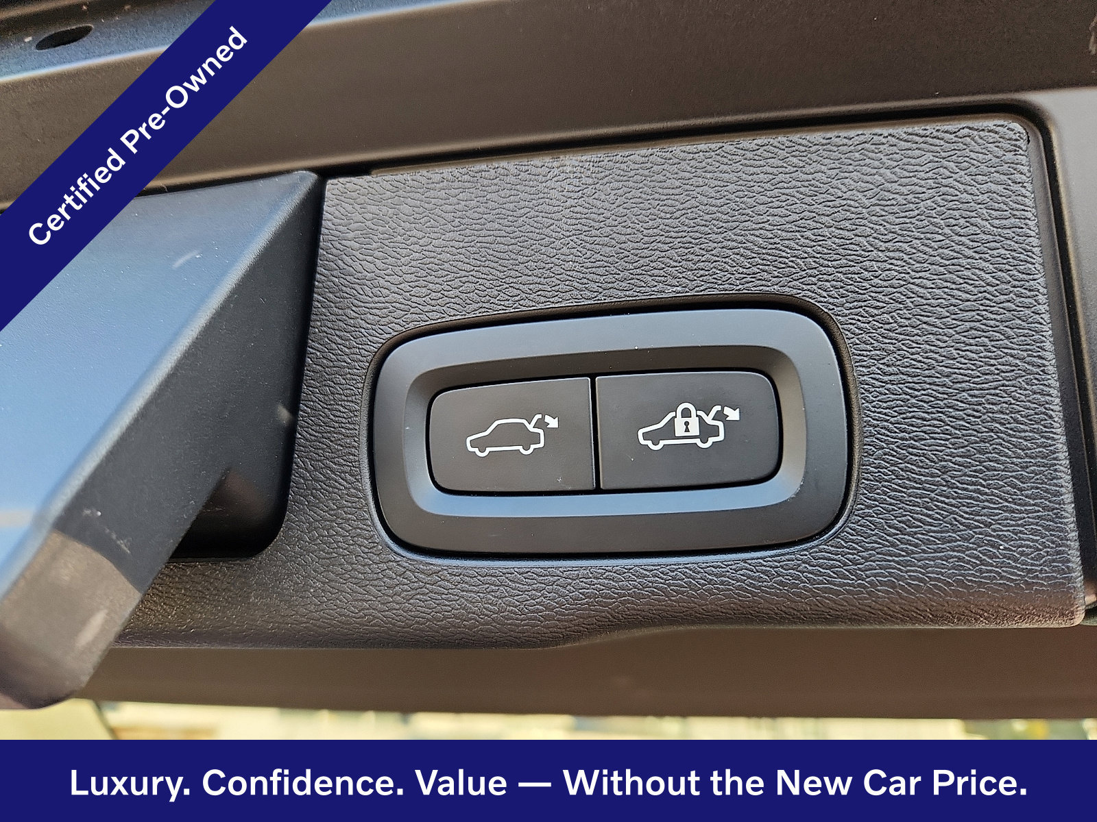 Certified 2024 Volvo XC60 B5 Core w/ Protection Package Premier AWD/4WD image 31