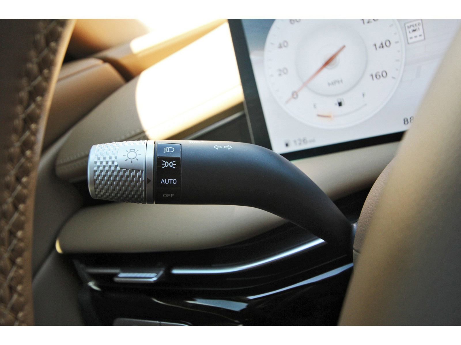 Used 2025 Genesis G80 2.5T image 20