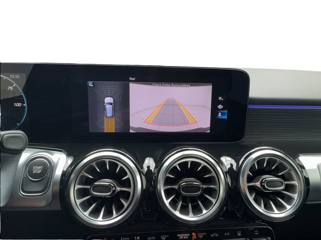 Used 2023 Mercedes-Benz EQB 300 4MATIC image 49