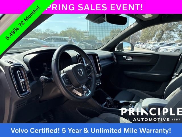 Certified 2023 Volvo XC40 Recharge Core image 29