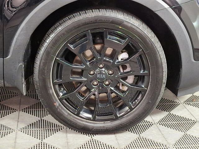 Used 2021 Kia Telluride SX w/ Nightfall Edition Package AWD/4WD image 11