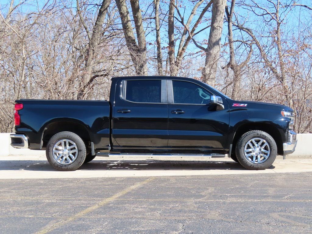Certified 2021 Chevrolet Silverado 1500 LT image 2