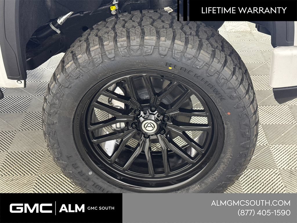 New 2026 GMC Sierra 1500 AT4 w/ AT4 Premium Package AWD/4WD image 14