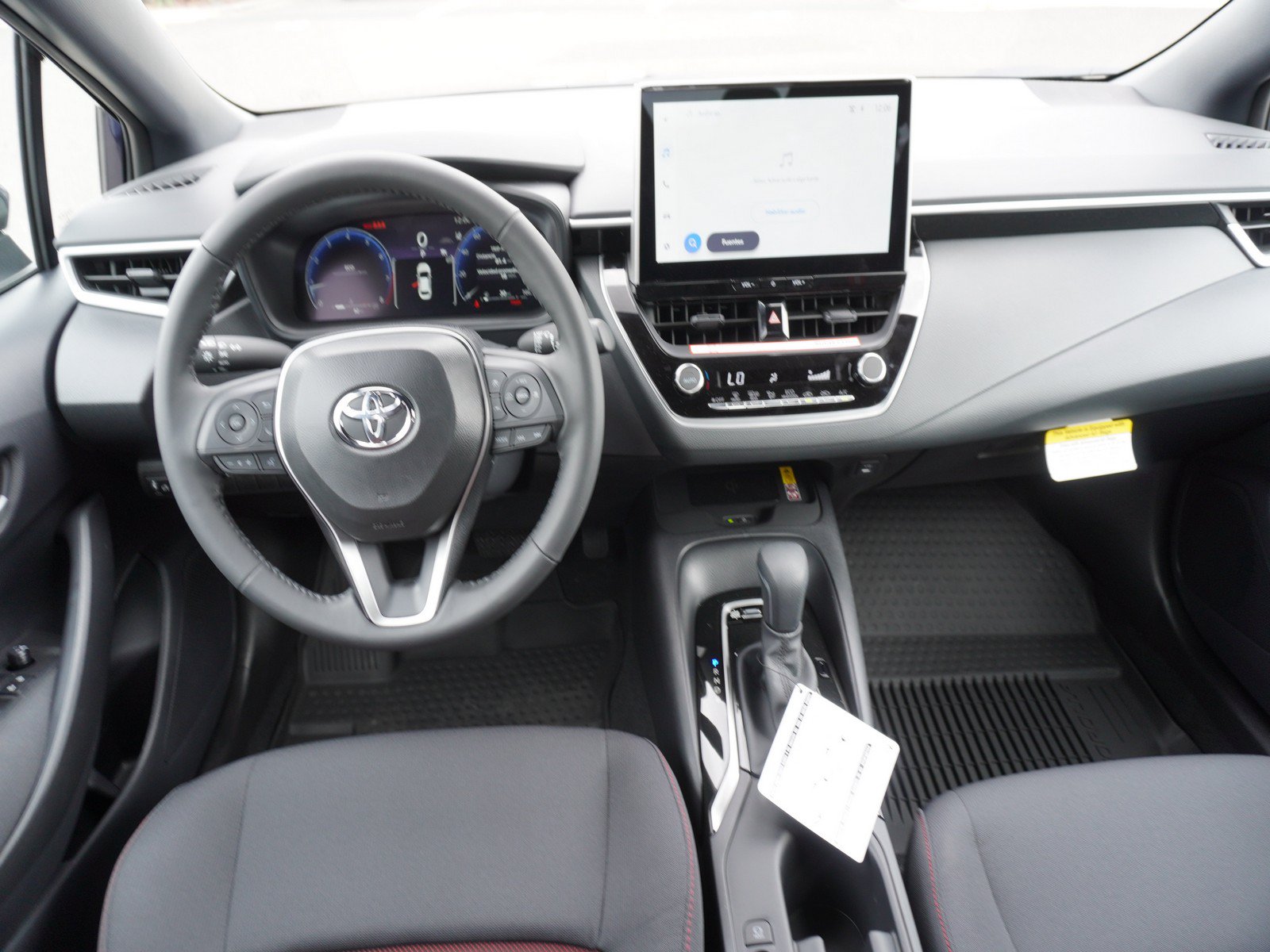 New 2026 Toyota Corolla SE FWD image 2