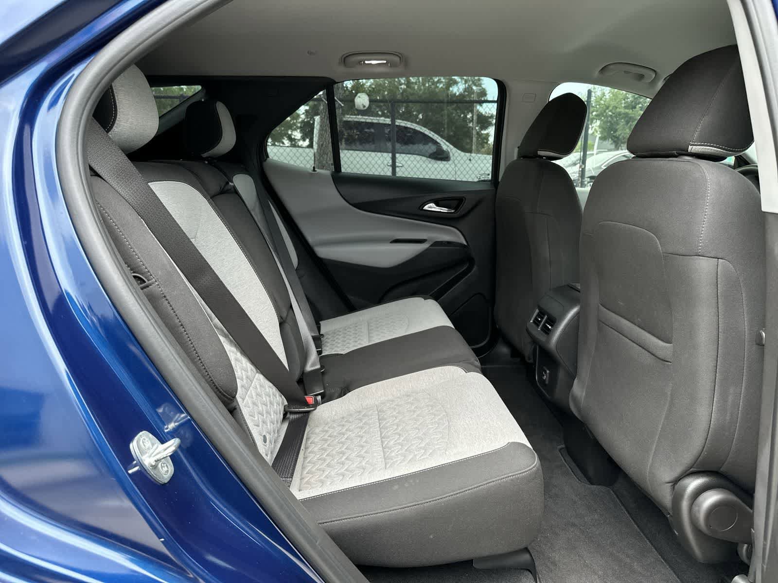 Used 2023 Chevrolet Equinox LS w/ Midnight Edition FWD image 18