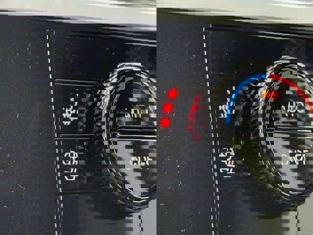 New 2025 Nissan Pathfinder Platinum w/ Cargo Package image 34