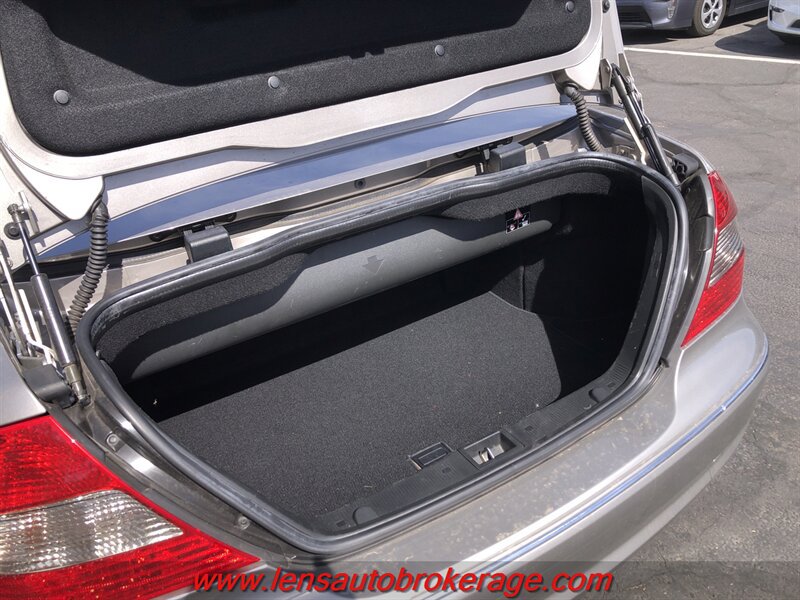 Used 2006 Mercedes-Benz CLK 500 Cabriolet image 20