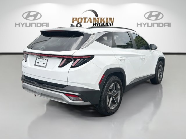 Used 2025 Hyundai Tucson SEL FWD image 5