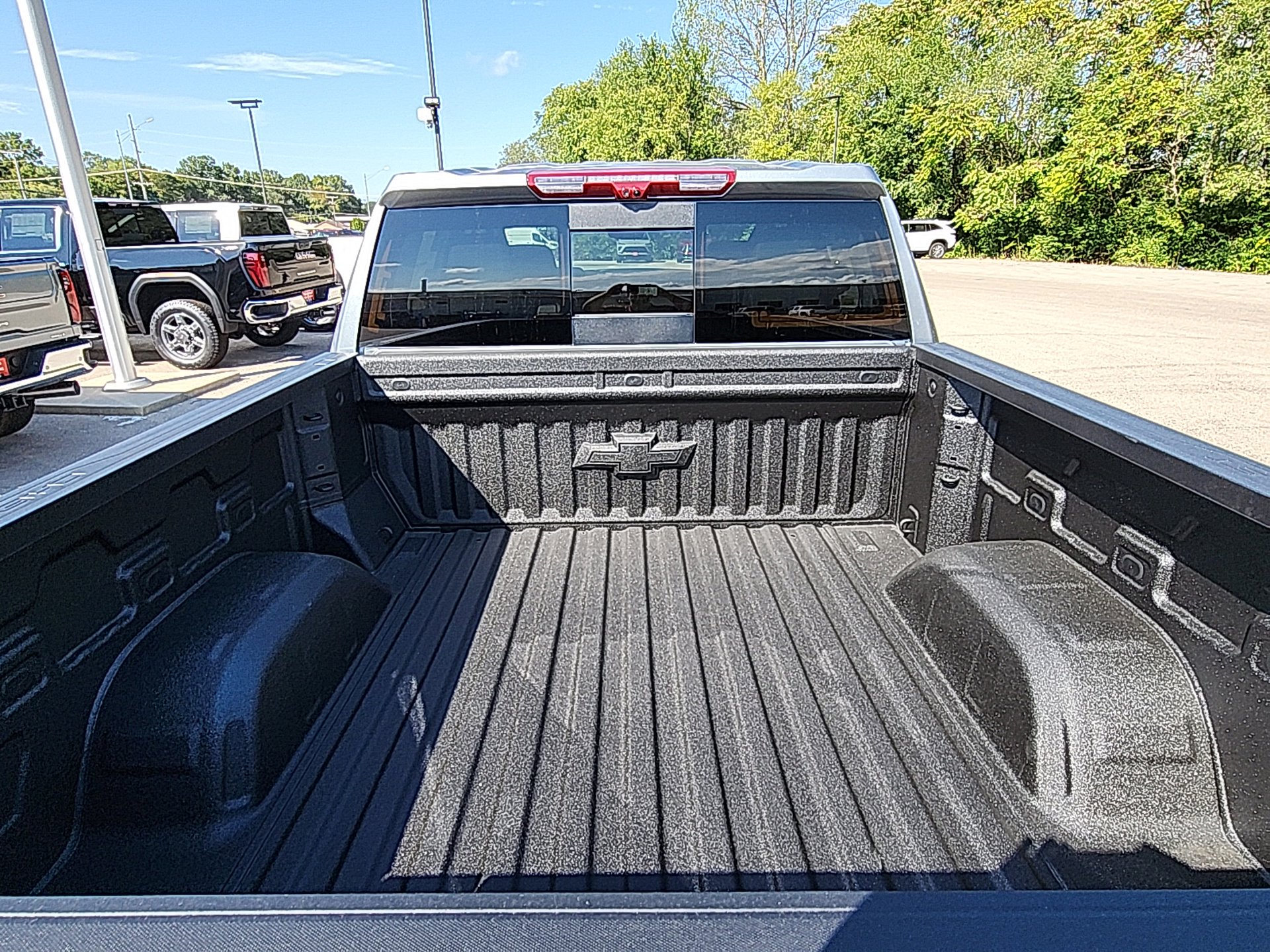 New 2026 Chevrolet Silverado 1500 LTZ w/ Technology Package image 8