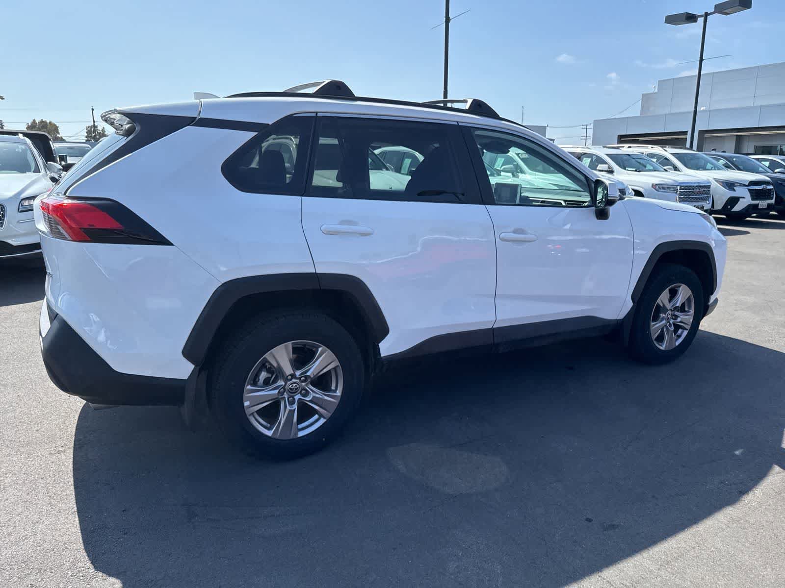 Used 2023 Toyota RAV4 XLE w/ Convenience Package FWD image 12