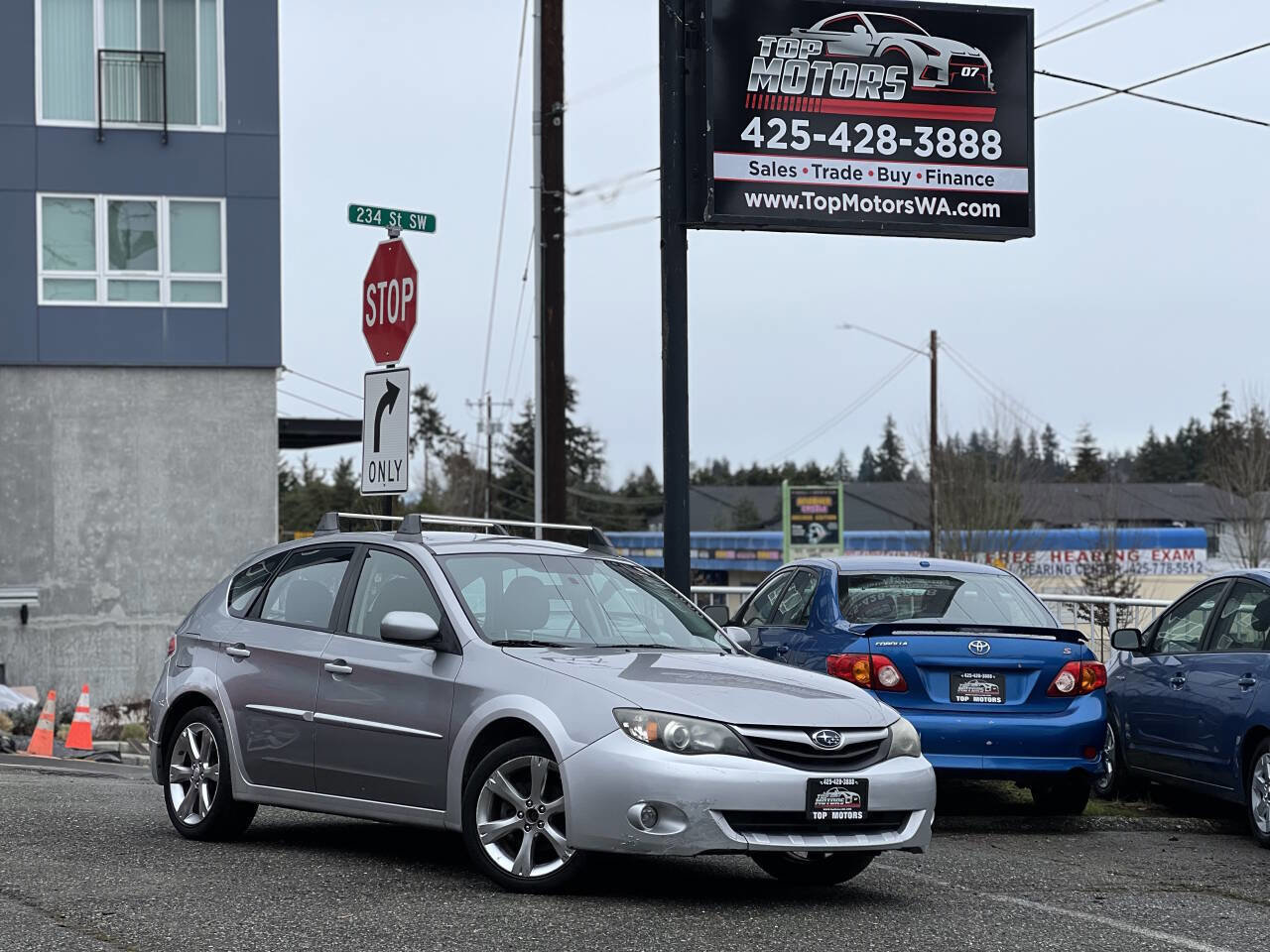 Used 2011 Subaru Impreza Outback Sport image 2