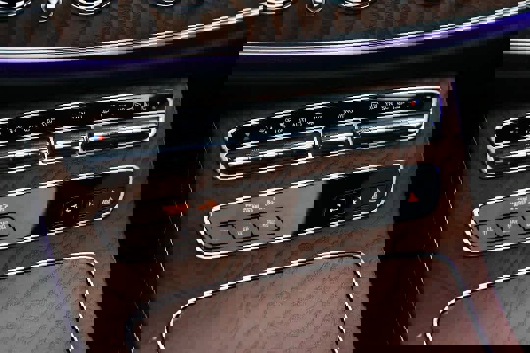 Certified 2022 Mercedes-Benz E 350 4MATIC Sedan image 15