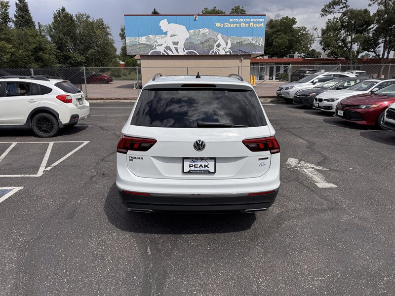 Used 2021 Volkswagen Tiguan SE w/ Panoramic Sunroof Package AWD/4WD image 6