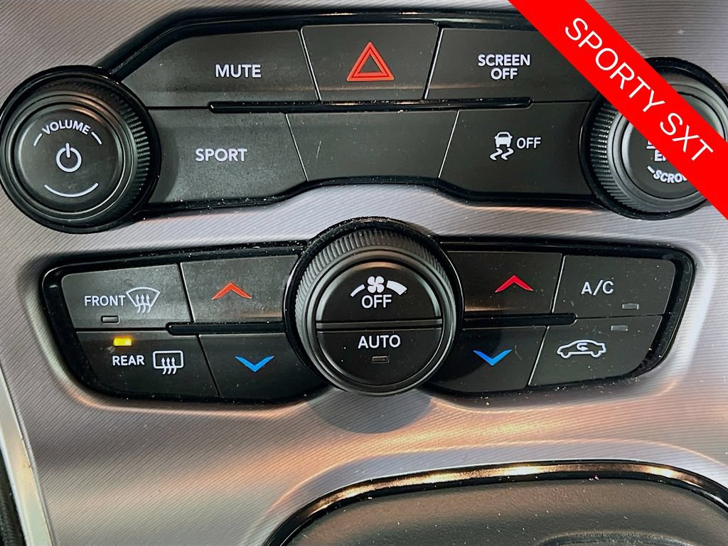 Used 2019 Dodge Challenger SXT RWD image 16